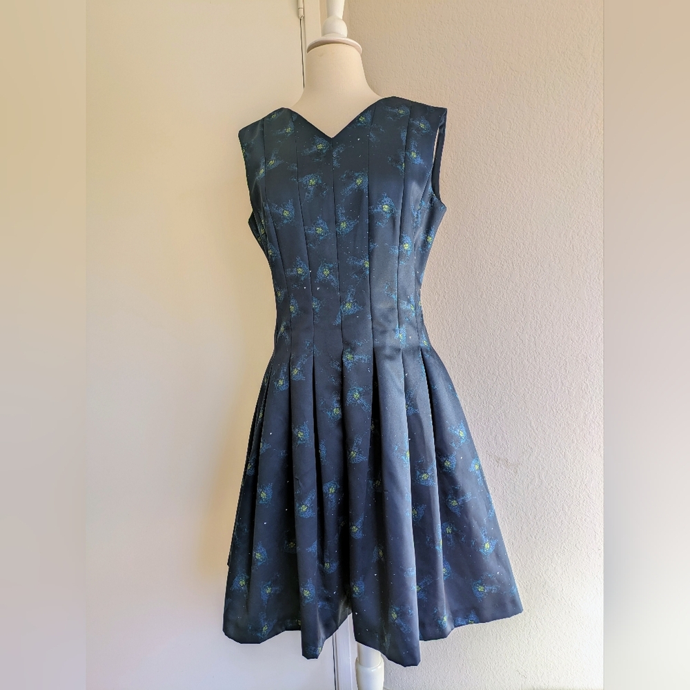 Vintage 50s Style Women's Fit And Flare A Line Dress Size 4 to 6